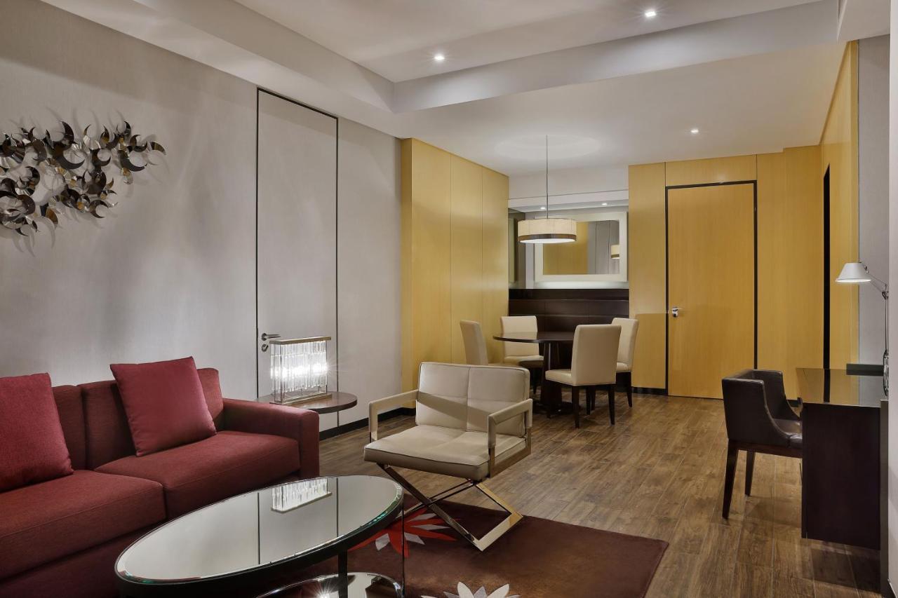 巴林威斯汀市中心酒店 麦纳麦 外观 照片 A suite at the hotel
